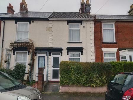 3 bedroom terraced house to rent - Photo 4