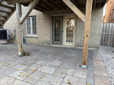 For Lease - 325 Bathurst Glen Drive Unit# Lower, Vaughan, Ontario - Photo 4