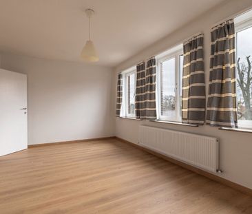 Ruim instapklaar appartement met 2 slaapkamers en terras - Photo 2