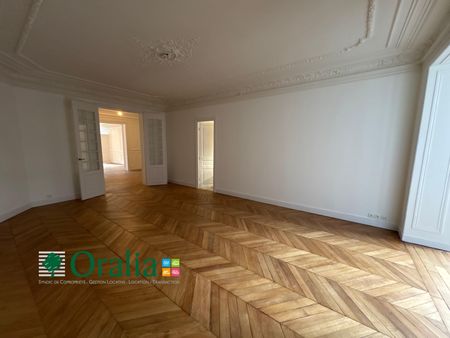 Tout savoir sur cet appartement dans le quartier Mairie, à Paris 8ème - Photo 4