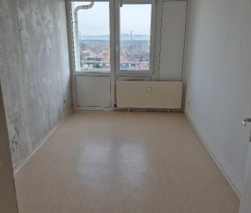 Schöne, helle und gut aufgeteilte 3-ZKB Wohnung mit separatem Gäste... - Foto 1