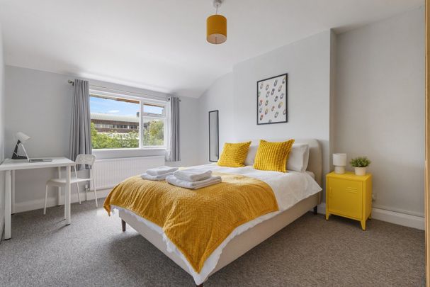 2 Bed Flat, Miranda Road, N19 - Photo 1