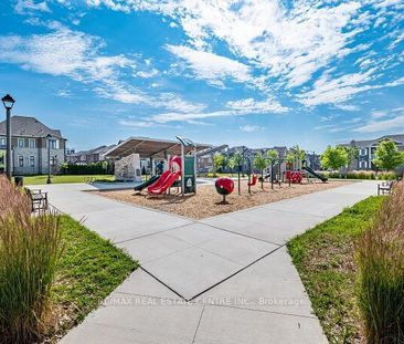 For Lease - 323 Harold Dent Trail, Oakville, Ontario - Photo 4