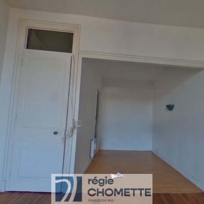 56 GENAS - Photo 1