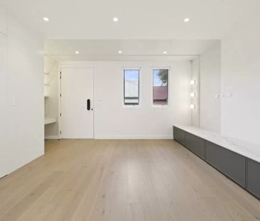 36 Gladstone Street, Enmore - Photo 1