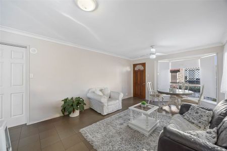 3-Bedroom Townhouse in the Heart of Maroochydore - Photo 4
