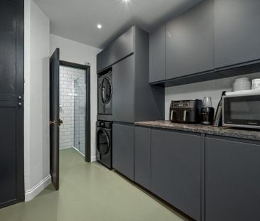 5 bedroom semi-detached house to rent - Photo 4