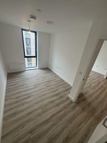 1 bedroom apartment to rent - Photo 2