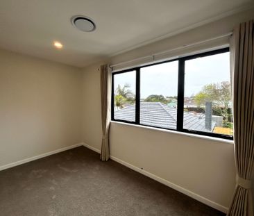 4 Bedrooms on Bardia St - Photo 6