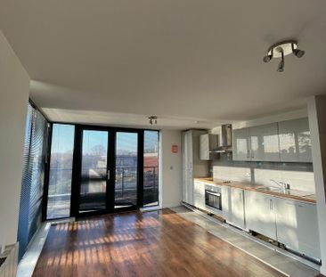 2 bedroom flat to rent - Photo 4