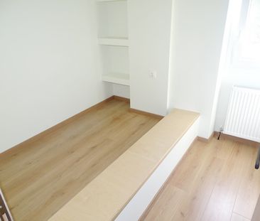 APARTMENT 78 SQ.M. LUXURIOUS RENOVATED AND IN A CENTRAL POINT IN LO... - Photo 3