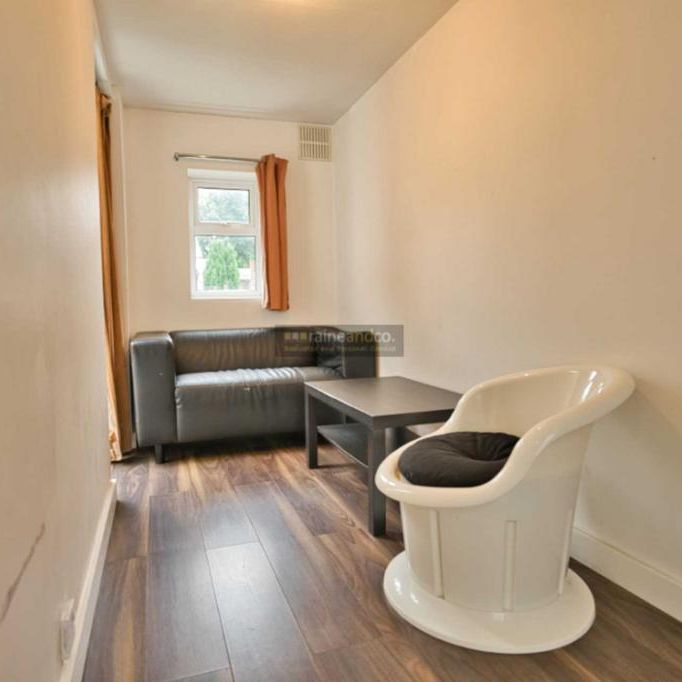 4 bedroom terraced house to rent - Photo 1