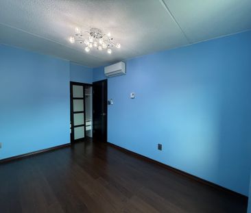 For Lease - 180 Mississauga Valley Boulevard Unit# 143A, Mississaug... - Photo 2