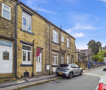 2 bedroom terraced house to rent - Photo 4