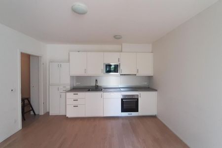 Pronájem bytu 1+kk 34 m² - Photo 2