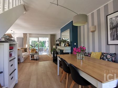 Location Maison 7 pièces 145m² - Photo 3