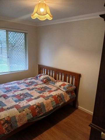 Bassendean - Photo 2