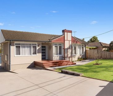 18 Ku-Ring-Gai Chase Road, Mount Colah NSW 2079 - House For Rent | ... - Photo 6