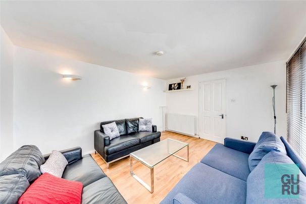 4 bedroom terraced house to rent - Photo 1