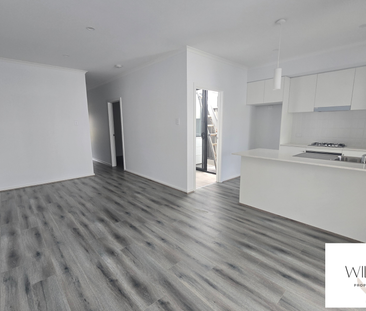 Brand-new, stylish, and perfectly located! - Photo 2