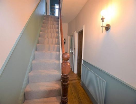 3 Bedroom Terraced To Let - Photo 1