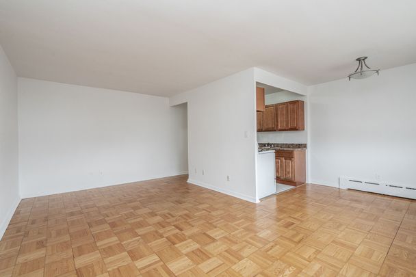 31 Paxtonia Blvd - Photo 1