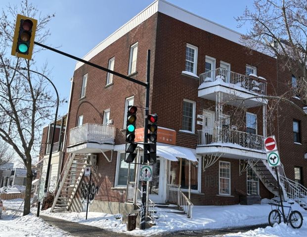Appartement à louer - Montréal (Mercier/Hochelaga-Maisonneuve) (Hochelaga-Maisonneuve) Appartement à louer - Montréal (Mercier/Hochelaga-Maisonneuve) (Hochelaga-Maisonneuve) - Photo 1