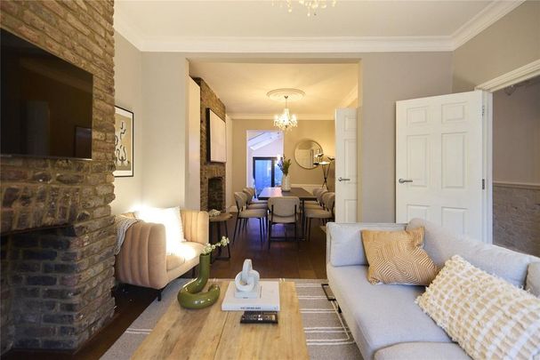 4 bedroom house to rent - Photo 1