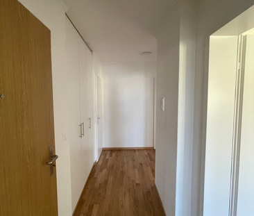 3.5 Zimmer-Wohnung mit Aussicht zu vermieten - Foto 4