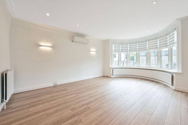 5 bedroom detached house to rent - Photo 1