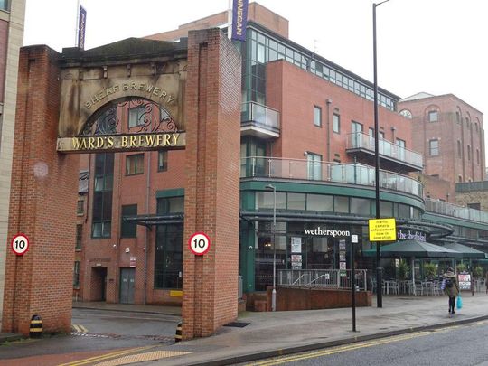 1 bedroom flat to rent - Photo 1