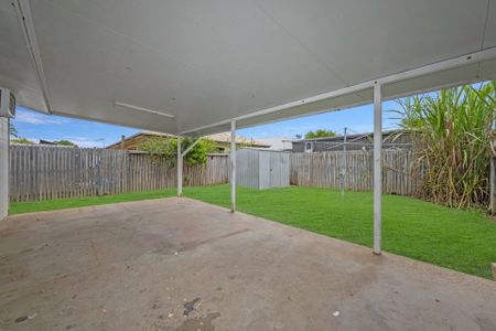 1/39 San Vito Crescent, Rasmussen. - Photo 5