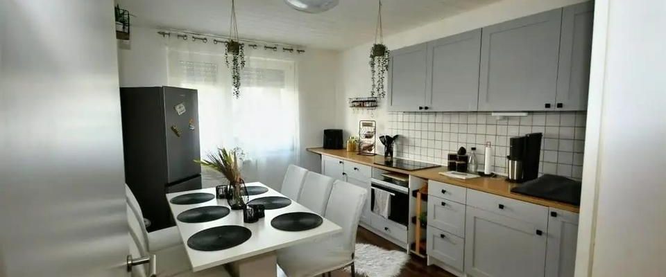 Erdgeschosswohnung in zentraler Lage - Photo 1