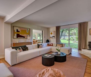 Location Maison Aix-en-Provence 17 Pièces 660 m² - Photo 1