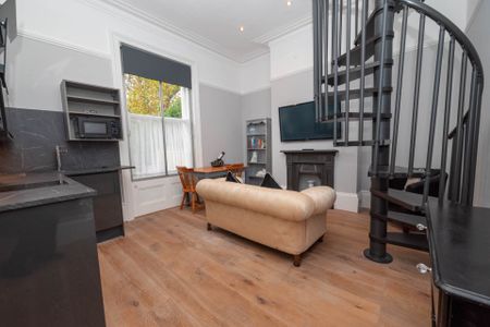 London Road, Canterbury - Photo 3