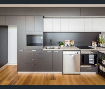 Fully Furnished 1-Bedroom Apartment for Rent – Prime Downtown Location - Photo 3