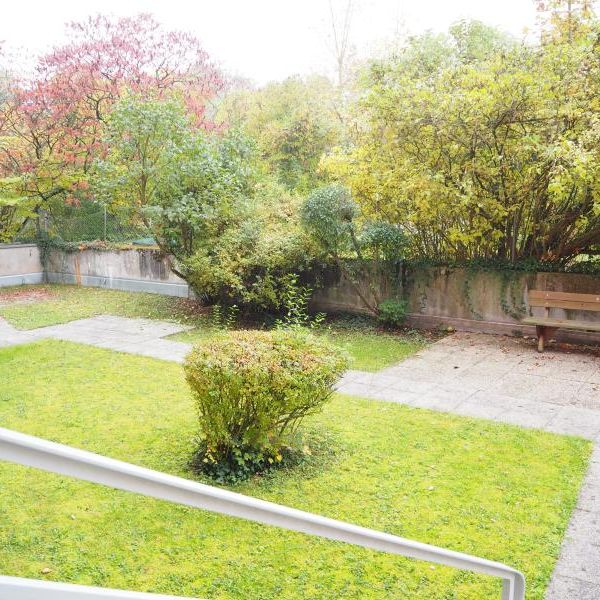 Urfahr Wischerstraße! Sonnige 102 m² Wohnung inkl. Loggia, 4 Zimmer, Küche möbliert, WG-geeignet! Uni- u. Straßenbahnnähe! - Photo 1