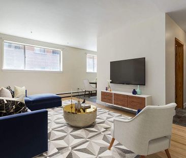 Renovated Suite - 1 Bedroom - Photo 6