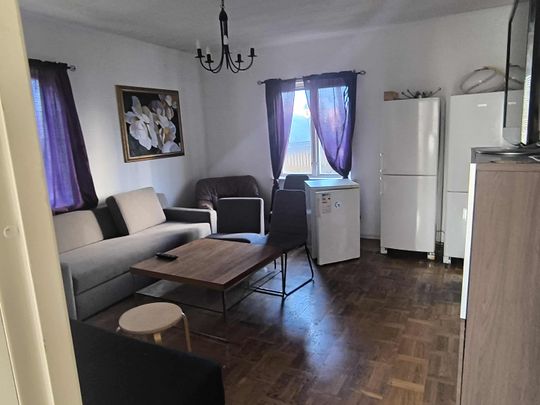 Hertig Karls allé, Mariefred - Photo 1