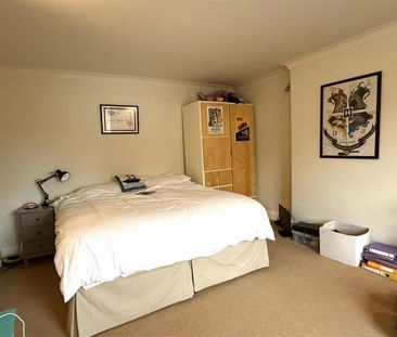 4 bedroom detached house to rent - Photo 6