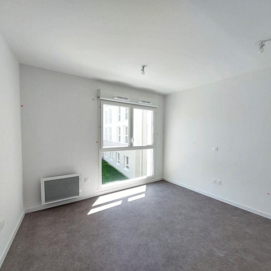 location Appartement T1 DE 22.74m² À JOUE LES TOURS - Photo 1