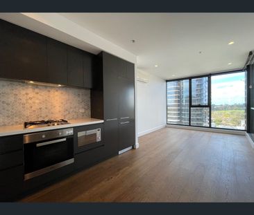 1122/850 Whitehorse Road, Box Hill, Vic 3128 - Photo 4