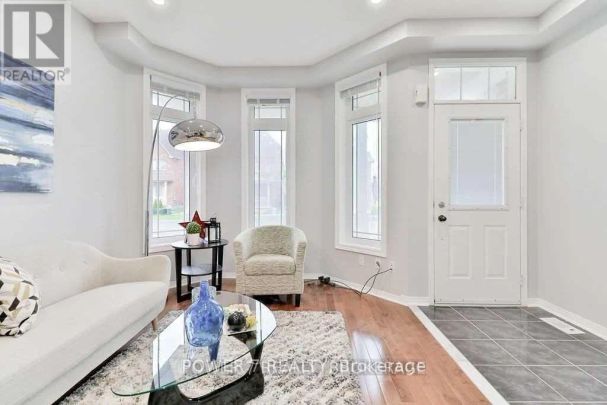 253 BUR OAK AVENUE - Photo 1