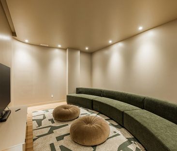 2800 Thimens, Montréal, QC - Photo 1