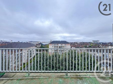 Location Appartement 1 pièce 38m² TROYES 10000 - Photo 3