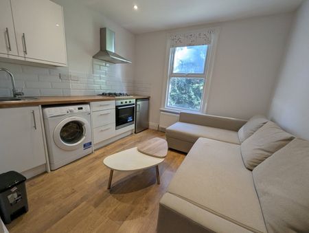 Studio Flat, Crouch End, N8 - Photo 3