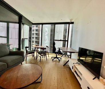 1803/23 MacKenzie Street, Melbourne, Vic 3000 - Photo 2