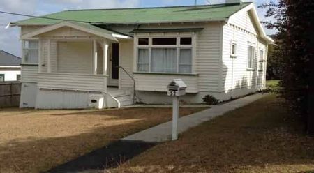 3 Bedroom Standalone Home in Glen Eden - Photo 5