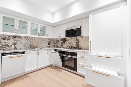 For Lease - 505 Glencairn Avenue Unit# 222, Toronto, Ontario - Photo 2