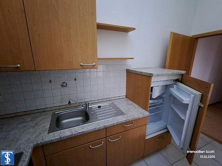 günstige 2 Zimmer Wohnung mit Aufzug im Haus und EBK - Photo 4